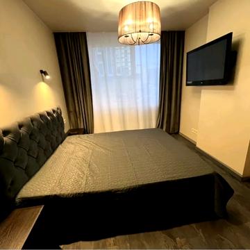 Олександра Олеся вул., 17