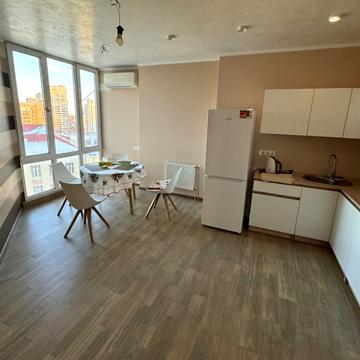 Валерія Лобановського просп. (Червонозоряний), 6-А