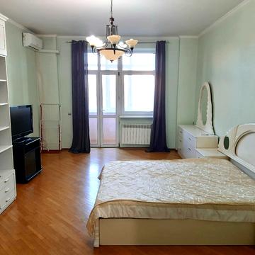 Святослава Хороброго вул., 7