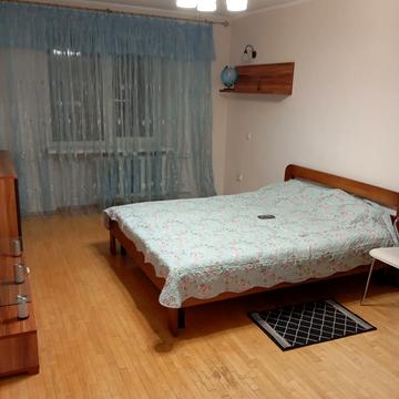 Саксаганського вул., 45