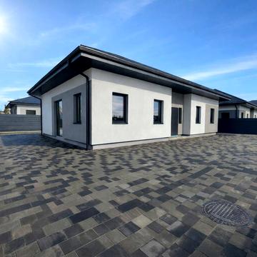 Садова вул.