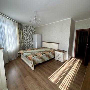 Олени Пчілки вул., 6