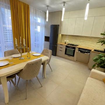 Володимирська вул., 36г