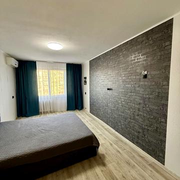 Анатолія Соловяненка вул. (Олександра Бойченка), 8