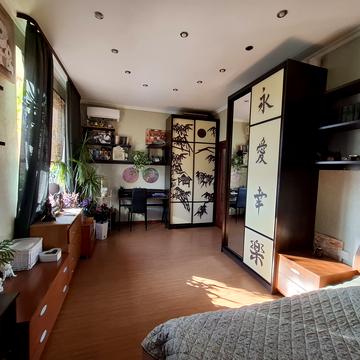 Миколи Міхновського бульв. (Дружби народів), 11