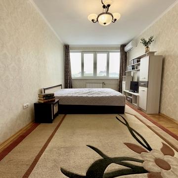 Шолом-Алейхема вул., 8