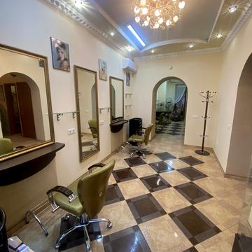 Маєра Балабана вул., 24