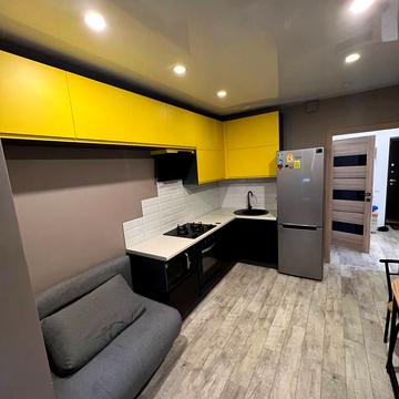 Володимирська вул., 1