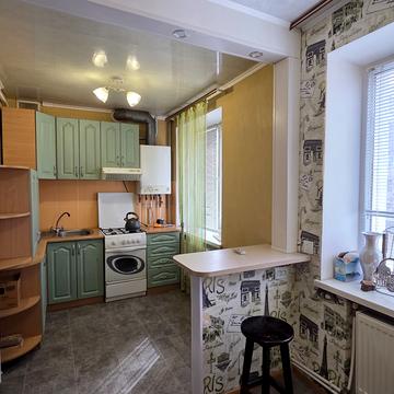 Симона Петлюри вул. (Тимірязєва), 1