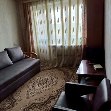 Набережна Перемоги вул., 124