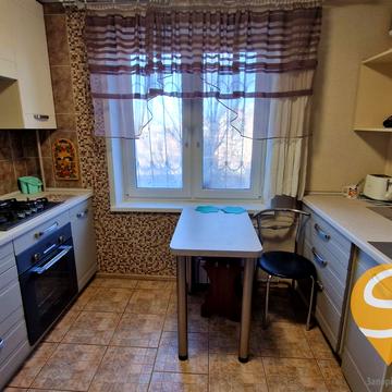 Чарівна вул., 159