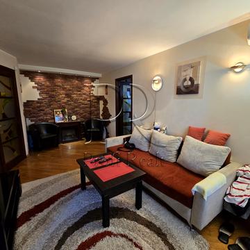 Михайла Донця вул., 13