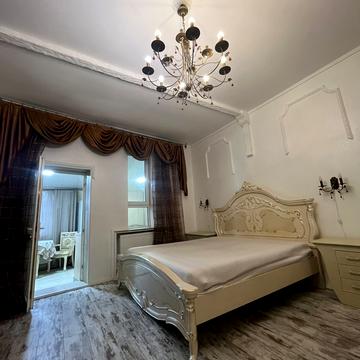 Олександра Кутузакія вул. (Ленінградська), 52