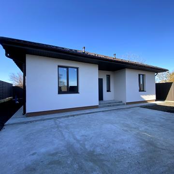 Леоніда Каденюка вул.