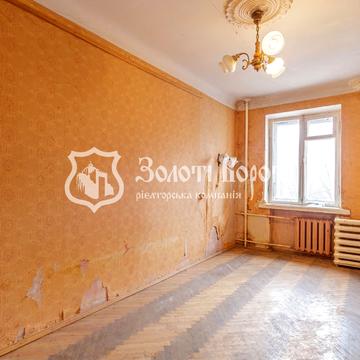 Романа Ратушного вул. (Волгоградська), 6