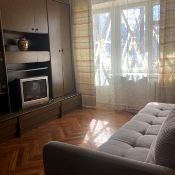 Героїв Оборони вул., 7