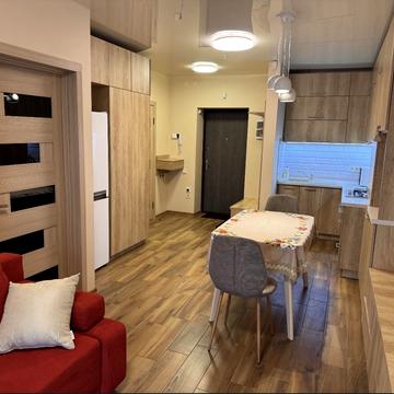 Джерельна вул., 85