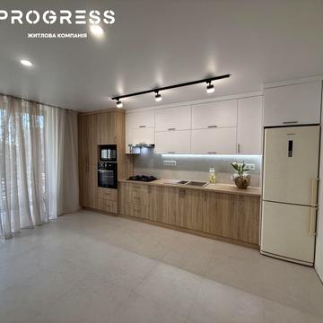 Юліана Пелеша вул., 3