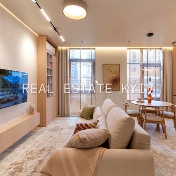 Андрія Верхогляда вул. (Михайла Драгомирова), 19-Б