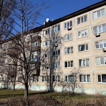 Празька вул., 25