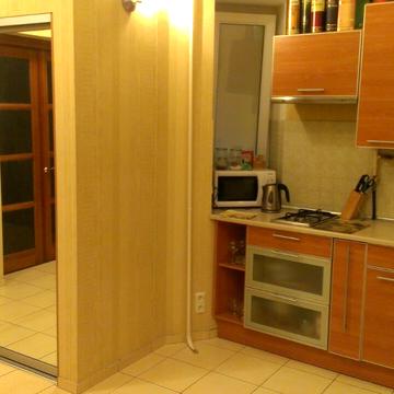 Садова вул., 7