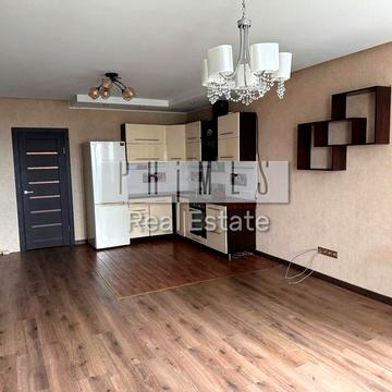 Клавдіївська вул., 40-Г