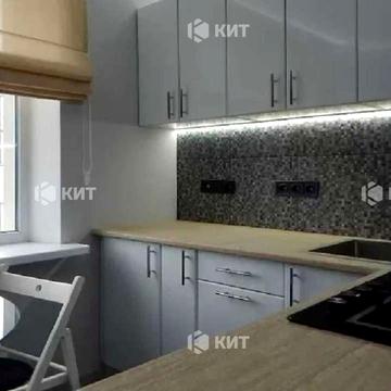 Монюшка вул., 16