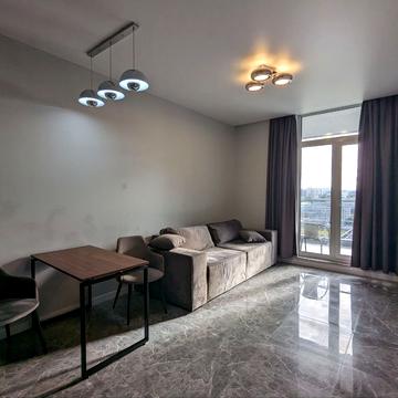 Джона Маккейна вул. (Івана Кудрі), 7