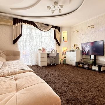 Олени Теліги вул., 3