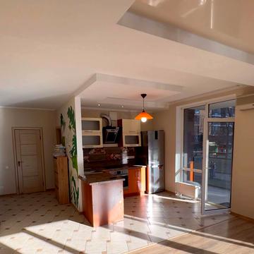 Анатолія Петрицького вул., 15