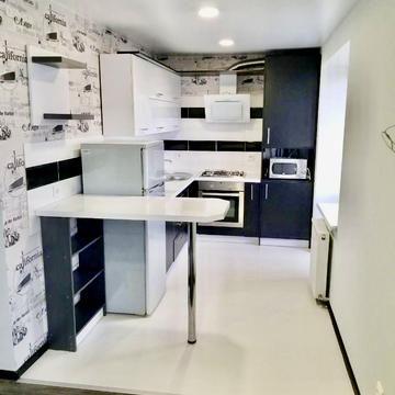 Злуки просп., 2-Б