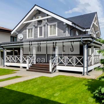 Святищенська вул.