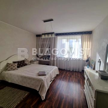 Антоновича вул. (Горького), 94-96