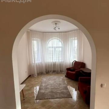 Василя Стуса вул.