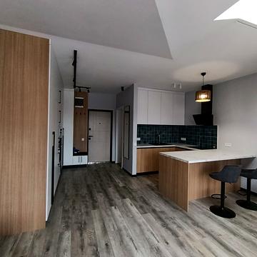 Владислава Городецького вул. (Червоних Партизан), (Будинок)