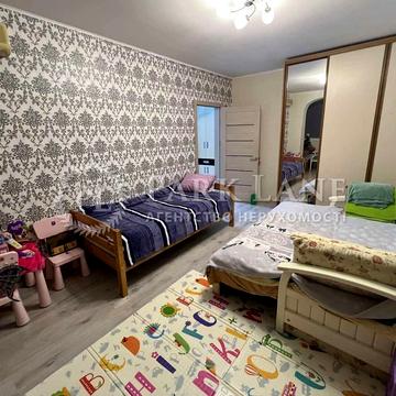 Садова вул., 33