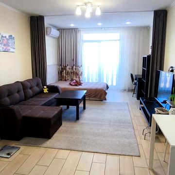 Дмитра Луценка вул. (Крейсера "Аврора"), 6