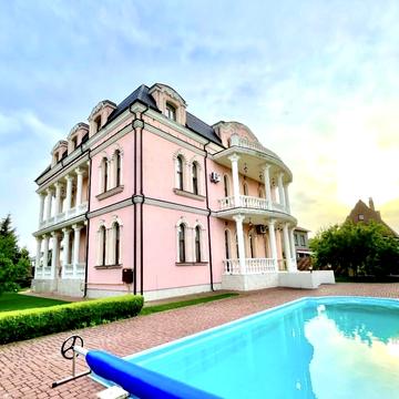 Мятна вул., 11