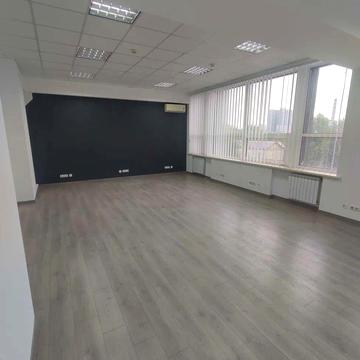 Євгена Сверстюка вул. (Марини Раскової), 11