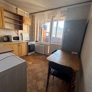 Мілютенка вул., 17-А