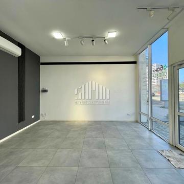 Відродження вул., 2