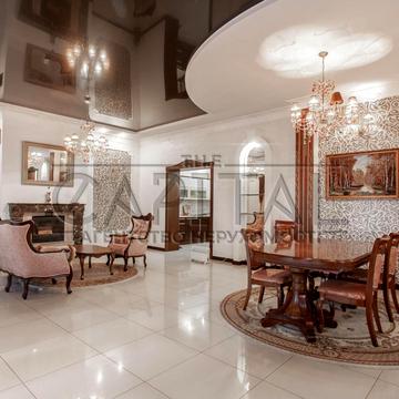 Обухівський