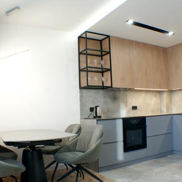 Львівська вул., 15