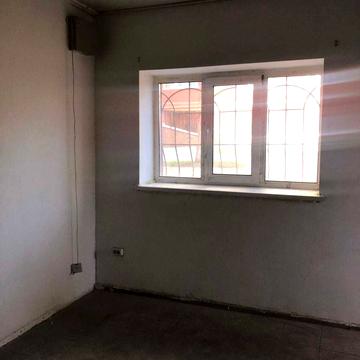 Українська вул., 83б