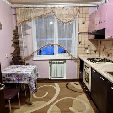 Тараса Бульби-Боровця вул. (Маршала Рибалка), 18