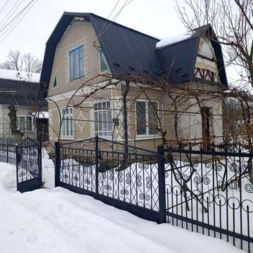 Тернопільська вул., 37