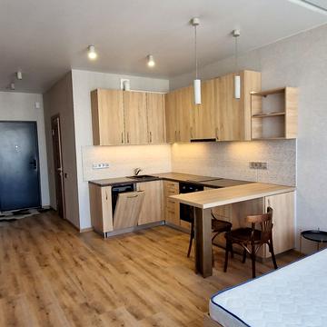 Камянська вул. (Дніпродзержинська), 128