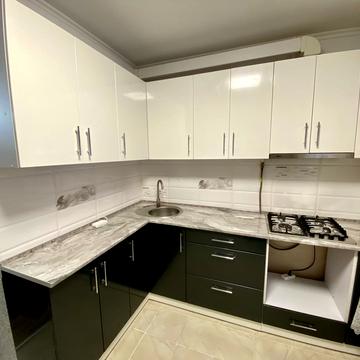 Миколи Світальського вул., 1