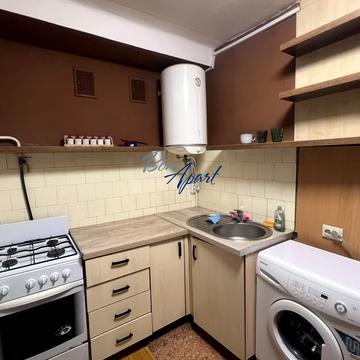 Івана Виговського вул. (Маршала Гречка), 8-А