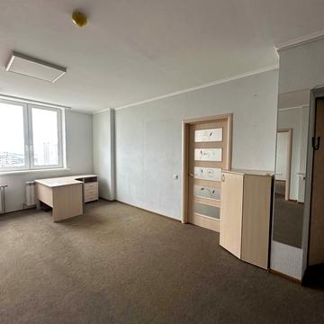 Бориса Гмирі вул., 4